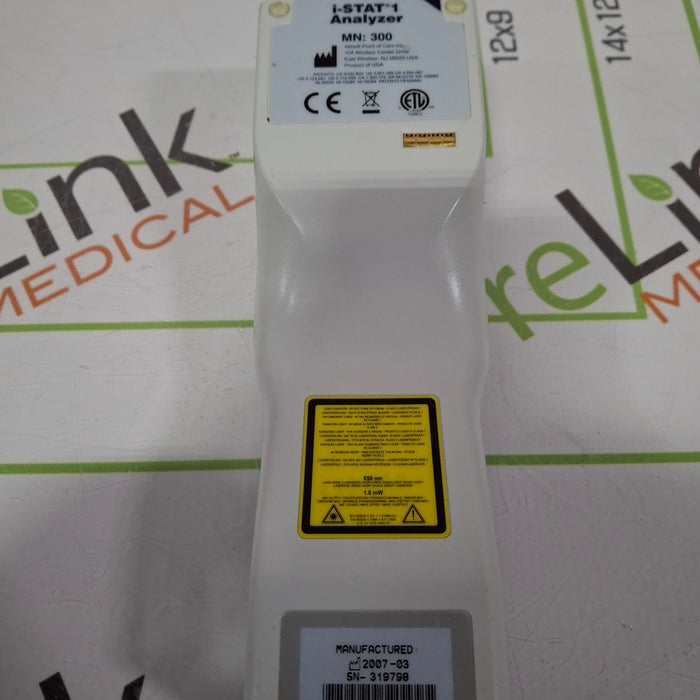 Abbott i-Stat 1 300 Wireless Blood Analyzer