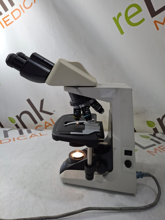 Nikon E200 Eclipse Microscope