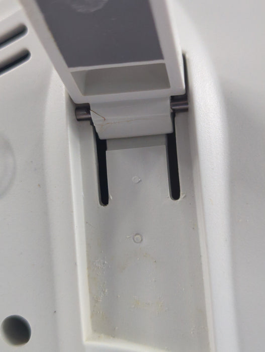 Masimo Radical 7 Pulse Oximeter w/ Base