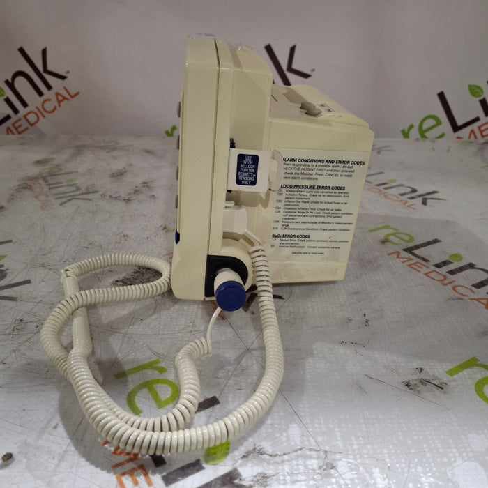 Welch Allyn 52000 Vital Signs Monitor