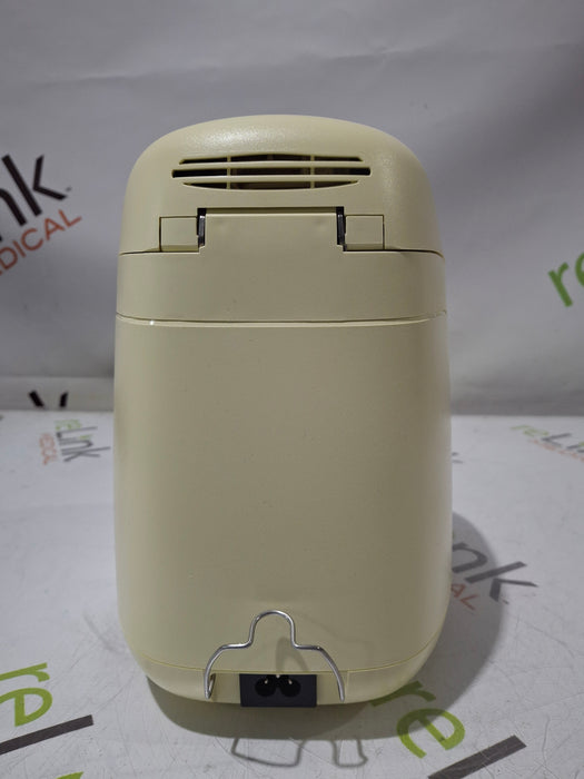 Medela 87115 Waterless Milk Warmer
