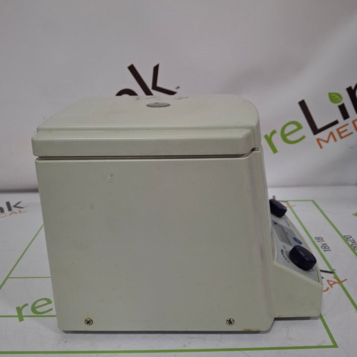 Eppendorf 5415D Centrifuge