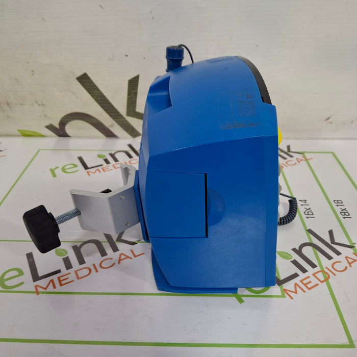GE Healthcare Dinamap V100 - NIBP, SpO2, Temp Vital Signs Monitor
