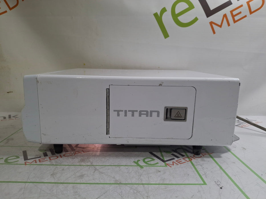 Sunoptic Technologies Titan X450 Xenon Light Source