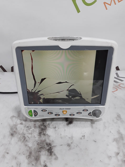 GE Healthcare Dash 5000 - Masimo SpO2 Patient Monitor