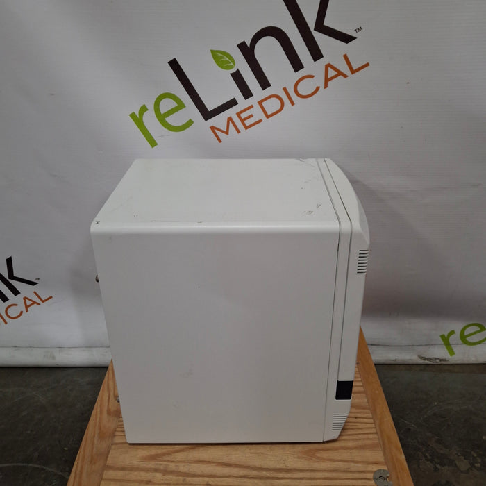 Applied Biosystems 7500 Fast Dx Real Time PCR