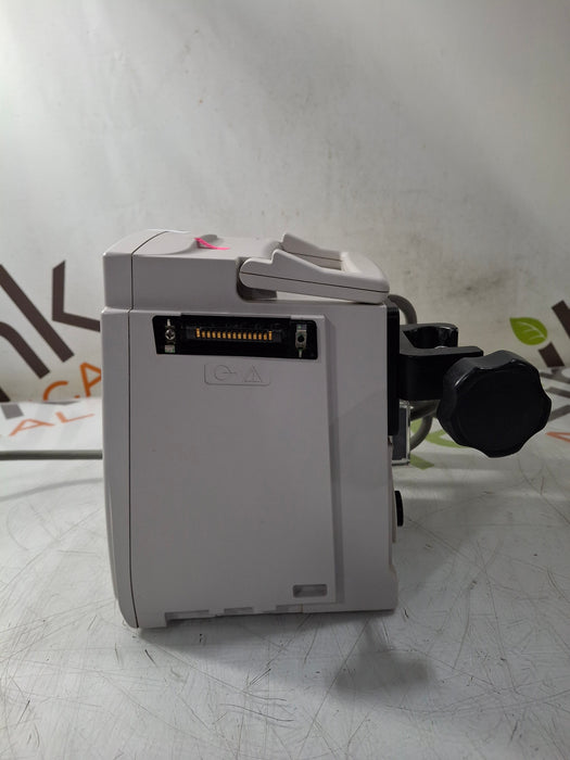 CareFusion Alaris 8015 Large Screen POC Infusion Pump