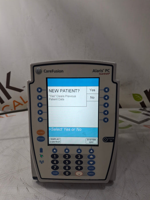 CareFusion Alaris 8015 Large Screen POC Infusion Pump