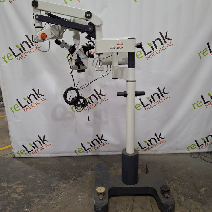Leica M680 Surgical Microscope