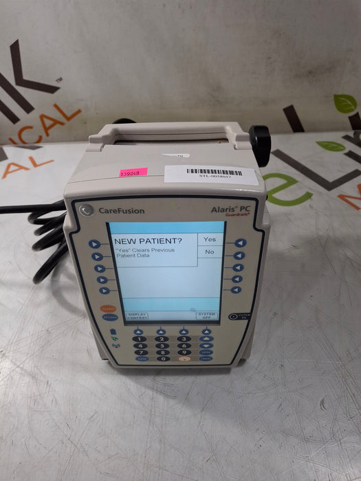 CareFusion Alaris 8015 Large Screen POC Infusion Pump