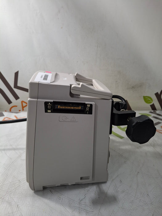 CareFusion Alaris 8015 Large Screen POC Infusion Pump