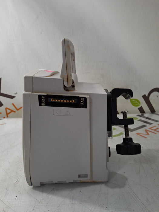 CareFusion Alaris 8015 Large Screen POC Infusion Pump