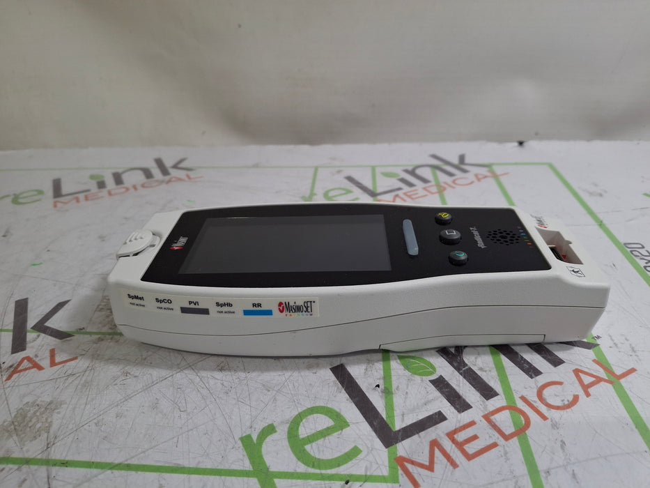 Masimo Radical 7 Pulse Oximeter w/ Base