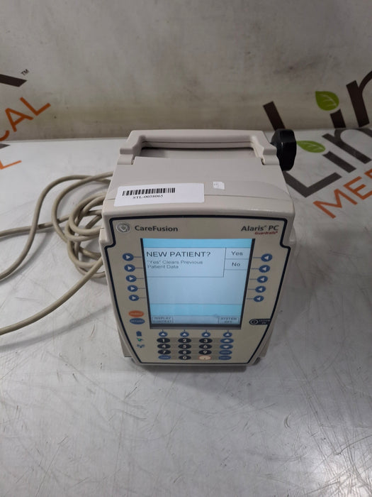 CareFusion Alaris 8015 Large Screen POC Infusion Pump