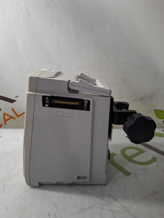 CareFusion Alaris 8015 Large Screen POC Infusion Pump