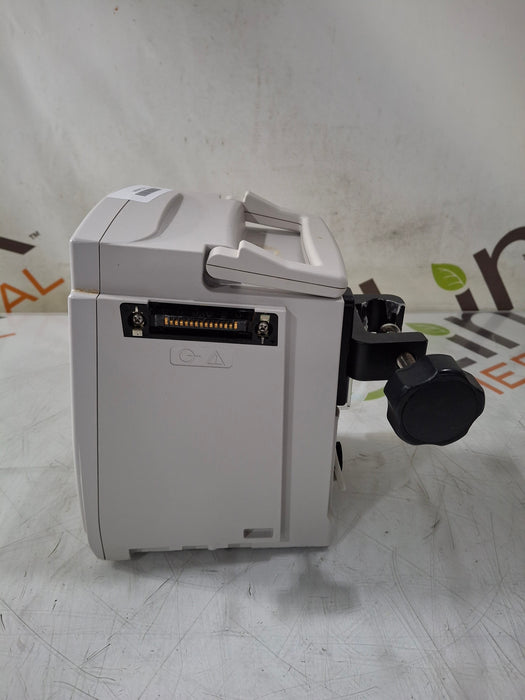 CareFusion Alaris 8015 Large Screen POC Infusion Pump