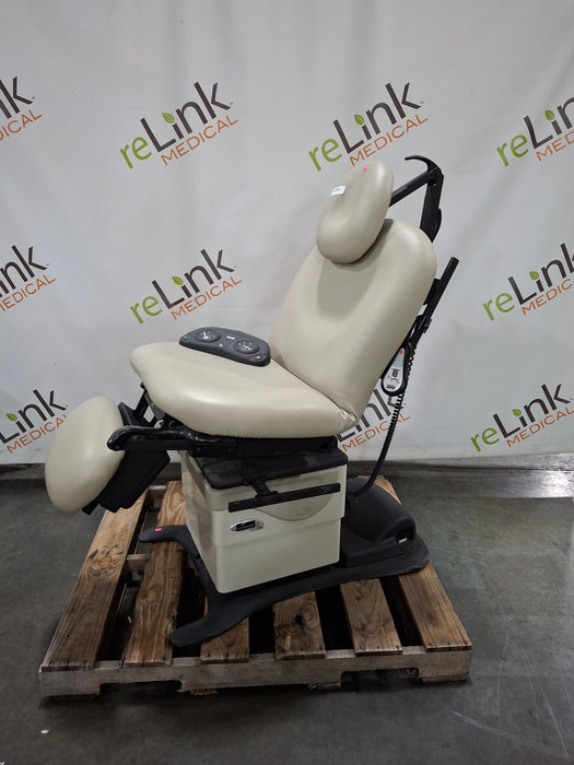 Midmark 630 Procedure Chair
