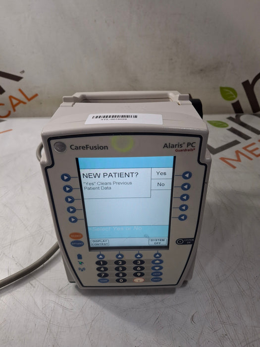 CareFusion Alaris 8015 Large Screen POC Infusion Pump