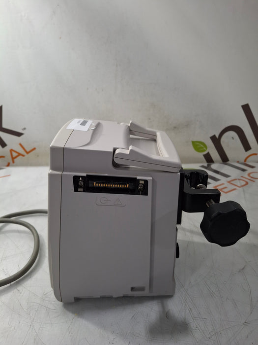 CareFusion Alaris 8015 Large Screen POC Infusion Pump