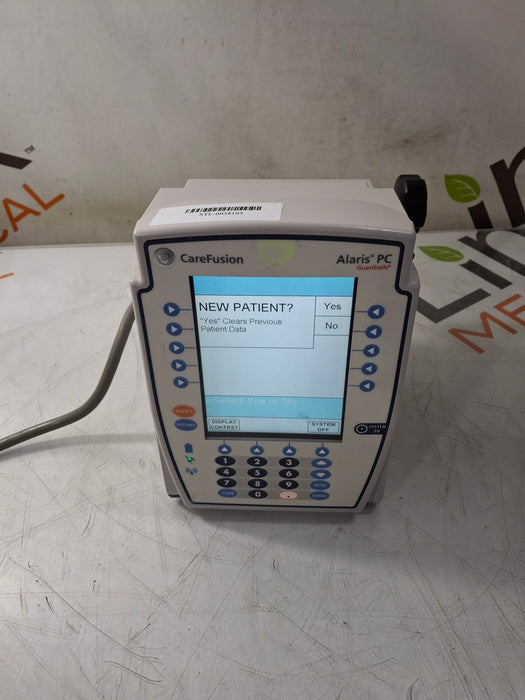 CareFusion Alaris 8015 Large Screen POC Infusion Pump
