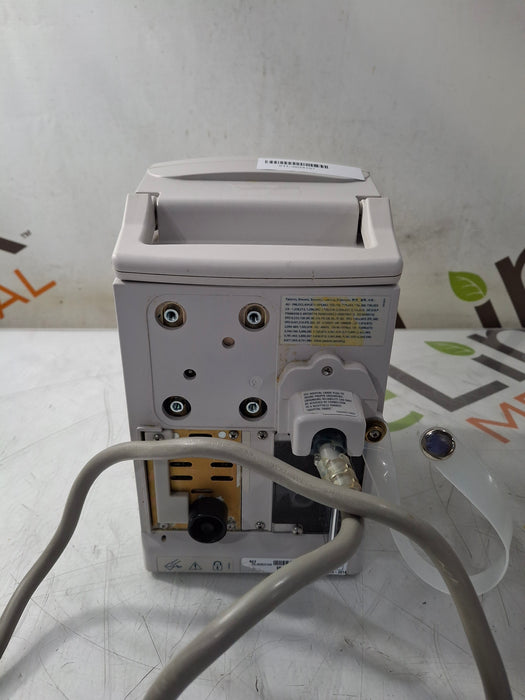 CareFusion Alaris 8015 Large Screen POC Infusion Pump