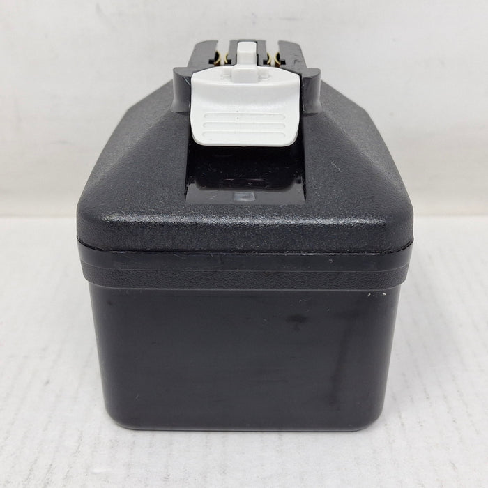 Stryker 8215-000-000 System 8 Large Battery
