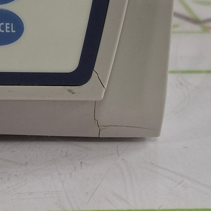 CareFusion Alaris 8015 Small Screen POC Infusion Pump