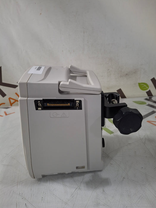 CareFusion Alaris 8015 Large Screen POC Infusion Pump