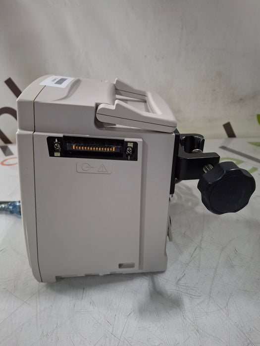 CareFusion Alaris 8015 Large Screen POC Infusion Pump