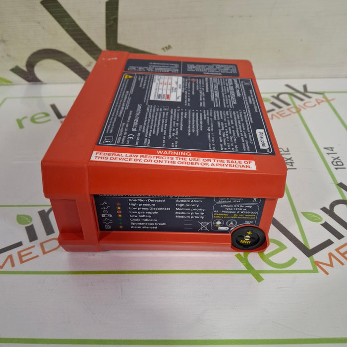 Smiths Medical Pneupac ParaPAC 200D Ventilator