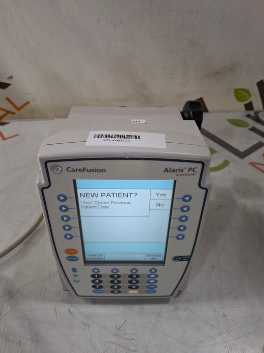 CareFusion Alaris 8015 Large Screen POC Infusion Pump