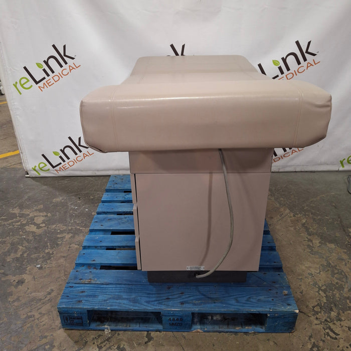 Ritter 104 Exam Table