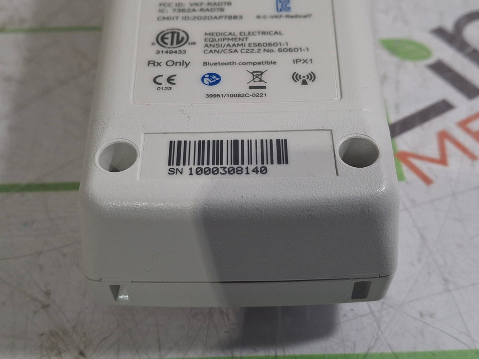 Masimo Radical 7 Pulse Oximeter w/ Base