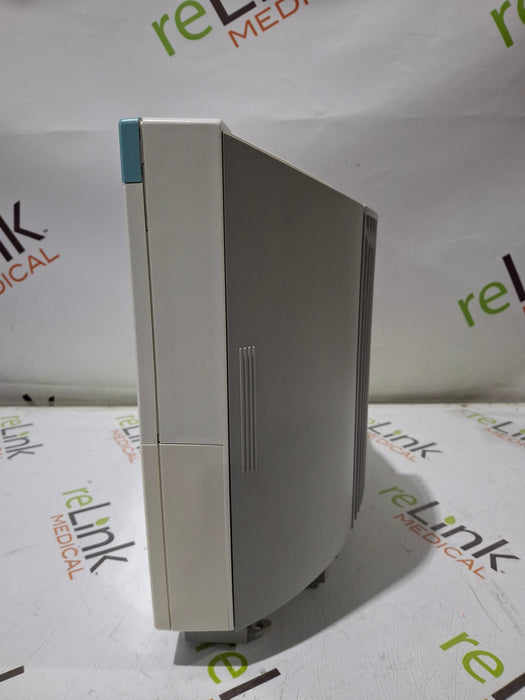 Philips IntelliVue MP70 Patient Monitor