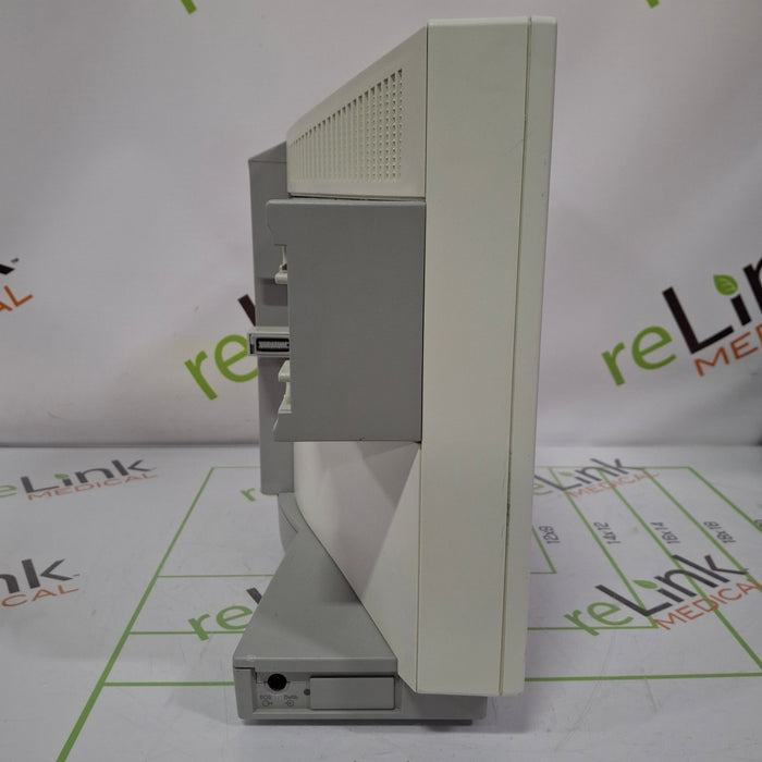 Philips IntelliVue MP70 Patient Monitor