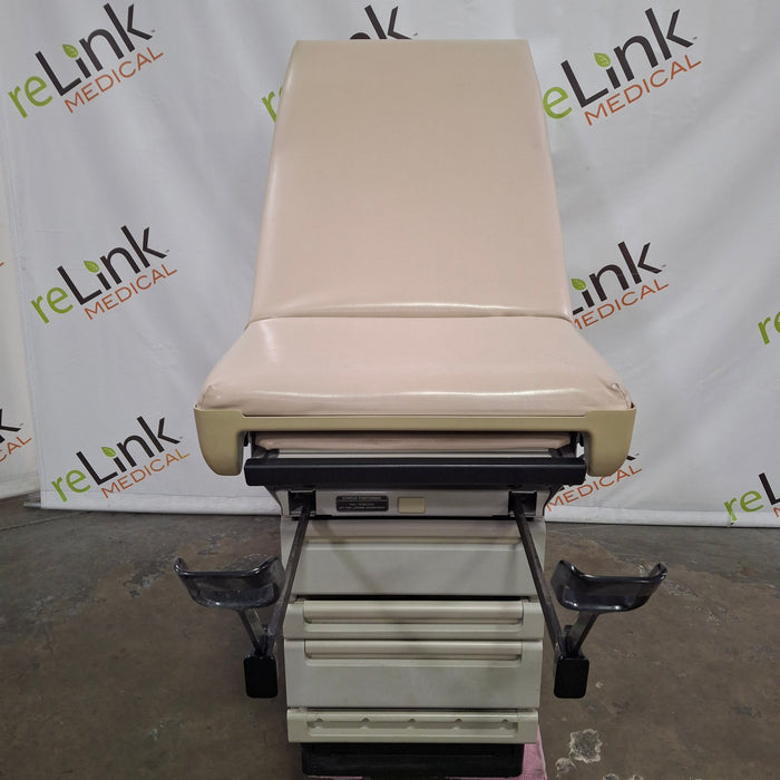 Midmark 404 Exam Table