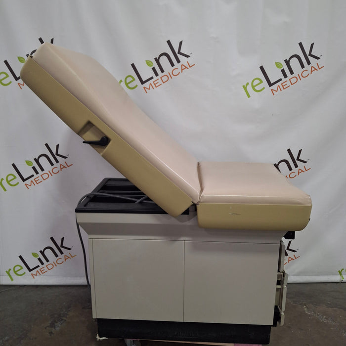 Midmark 404 Exam Table