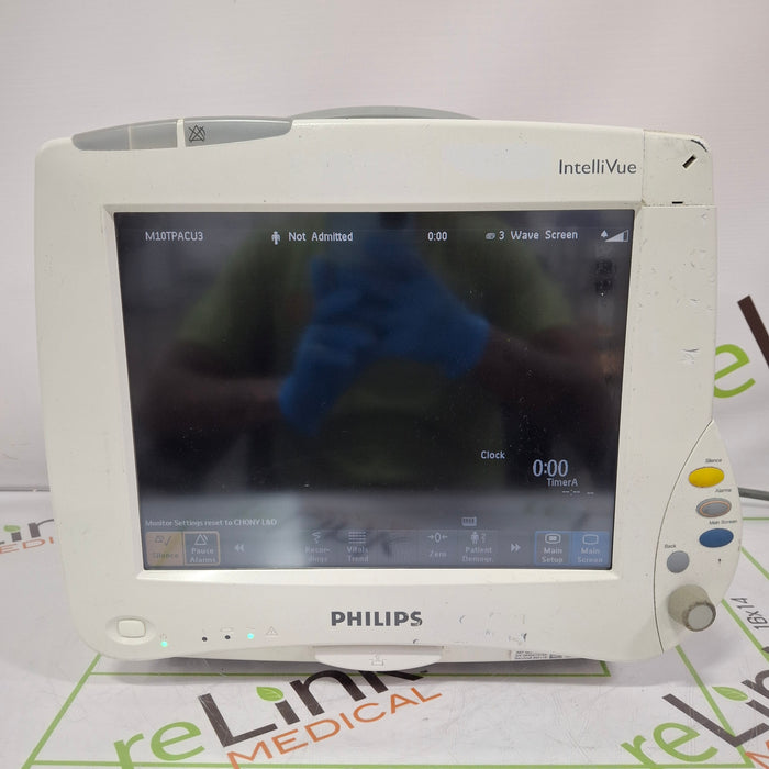 Philips IntelliVue MP50 Patient Monitor