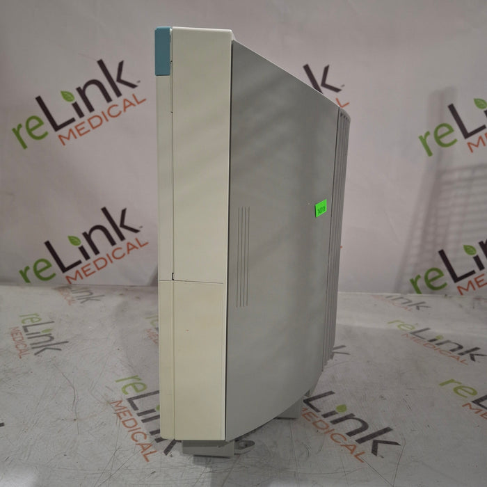 Philips IntelliVue MP70 Patient Monitor