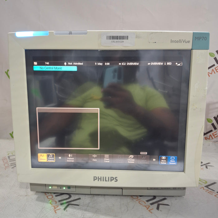 Philips IntelliVue MP70 Patient Monitor