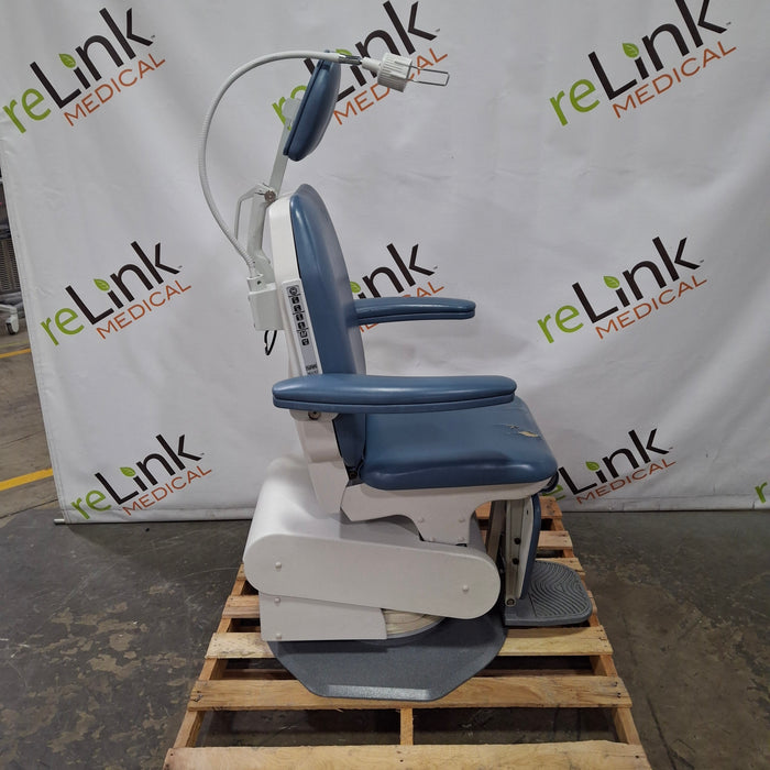 Global Surgical Corporation MaxiSelect Exam Chair