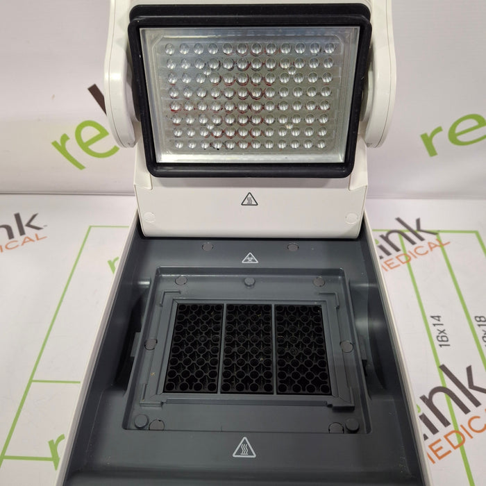 Applied Biosystems MiniAmp Plus Thermal Cycler