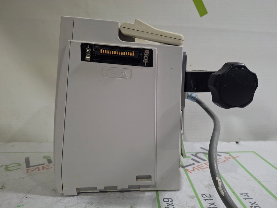 CareFusion Alaris 8015 Small Screen POC Infusion Pump