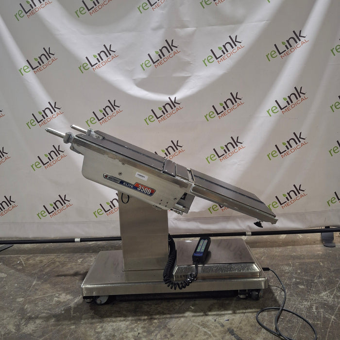 Skytron 3500 Elite Surgical Table