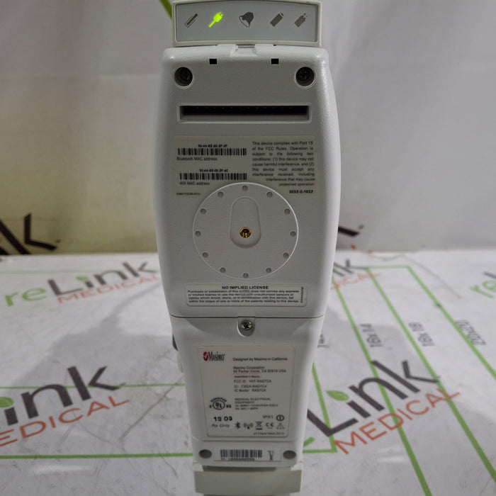 Masimo Radical 7 Pulse Oximeter w/ Base