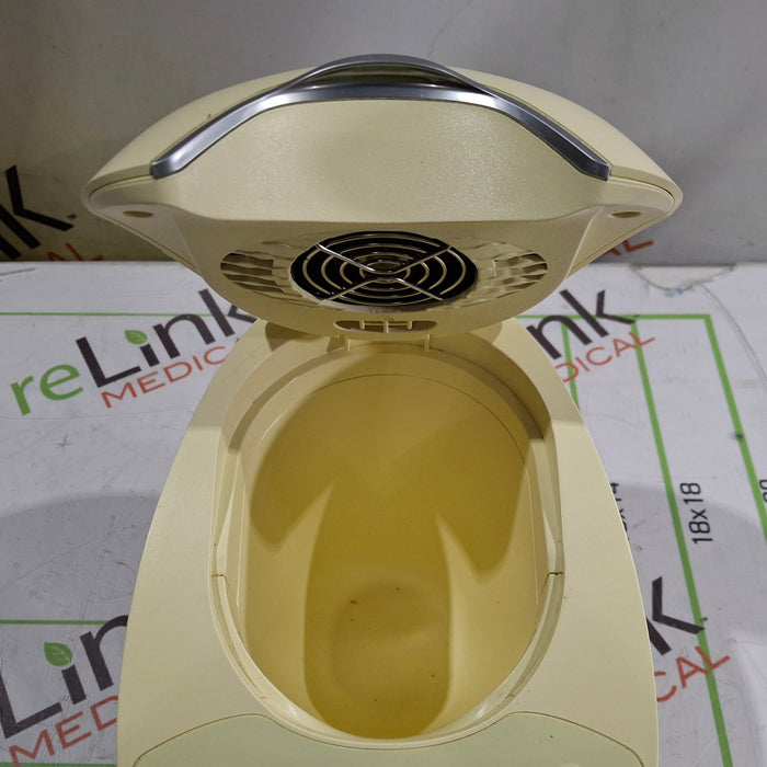 Medela 87115 Waterless Milk Warmer