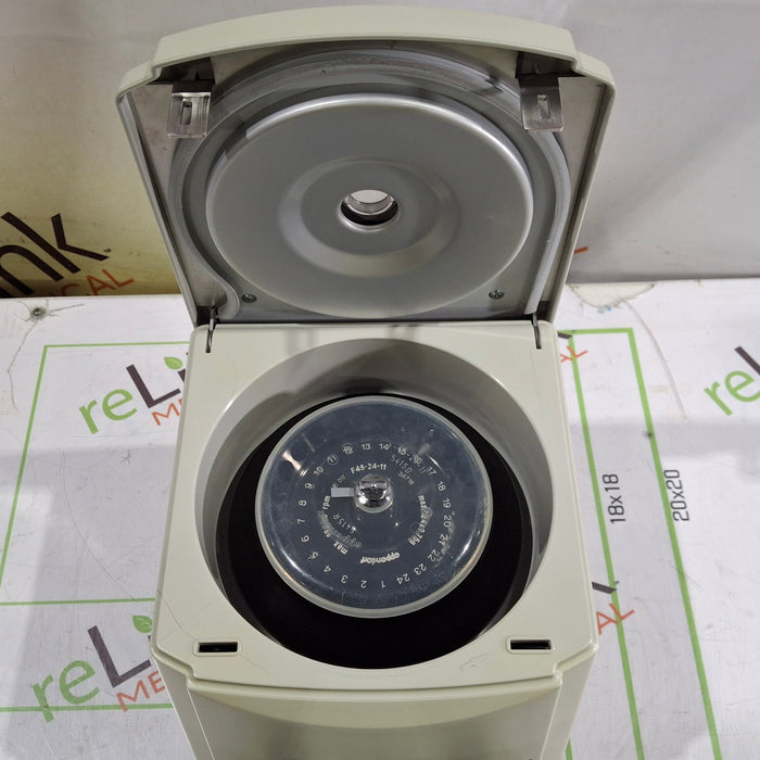 Eppendorf 5415D Centrifuge