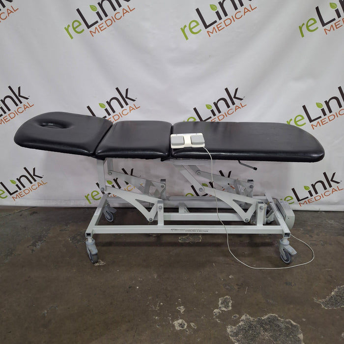 Arjo Seers SX3008 Sterling Range Treatment Table