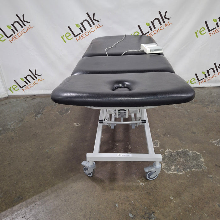 Arjo Seers SX3008 Sterling Range Treatment Table