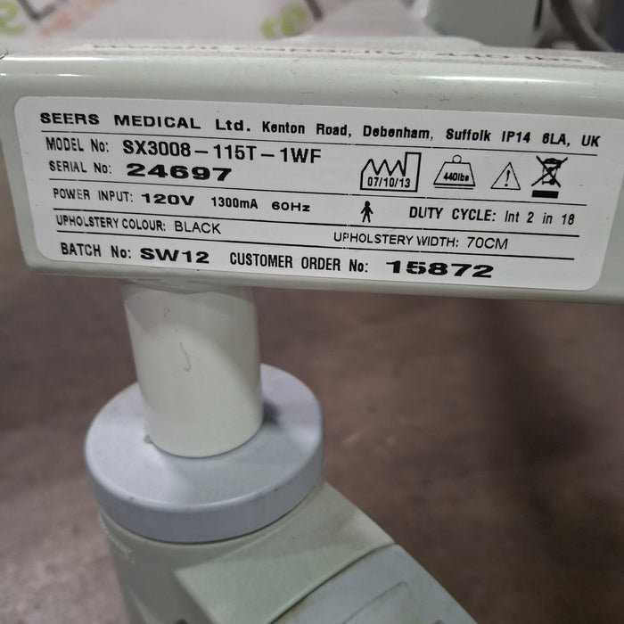 Arjo Seers SX3008 Sterling Range Treatment Table